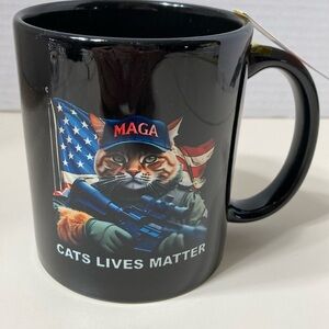 Cat Lives Matter Trump MAGA Black Whimsical Patriotic Ceramic Gift Mug Cup NEW